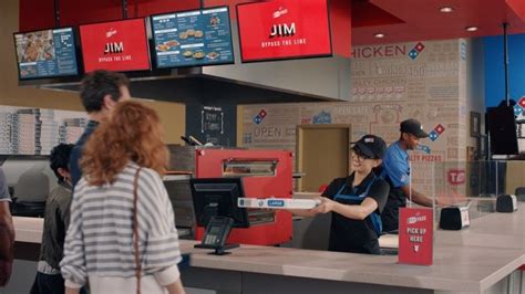 domino's pick up order.